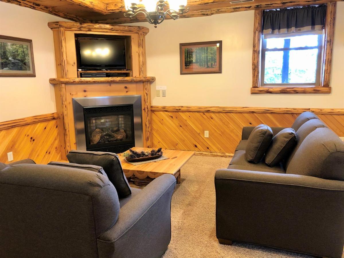 Sojourner's Lodge&Log Cabin Suites Dundee Extérieur photo