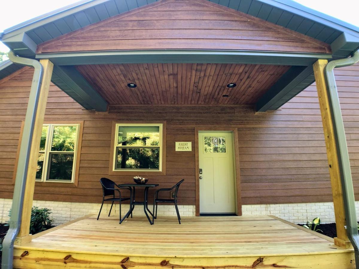 Sojourner's Lodge&Log Cabin Suites Dundee Extérieur photo
