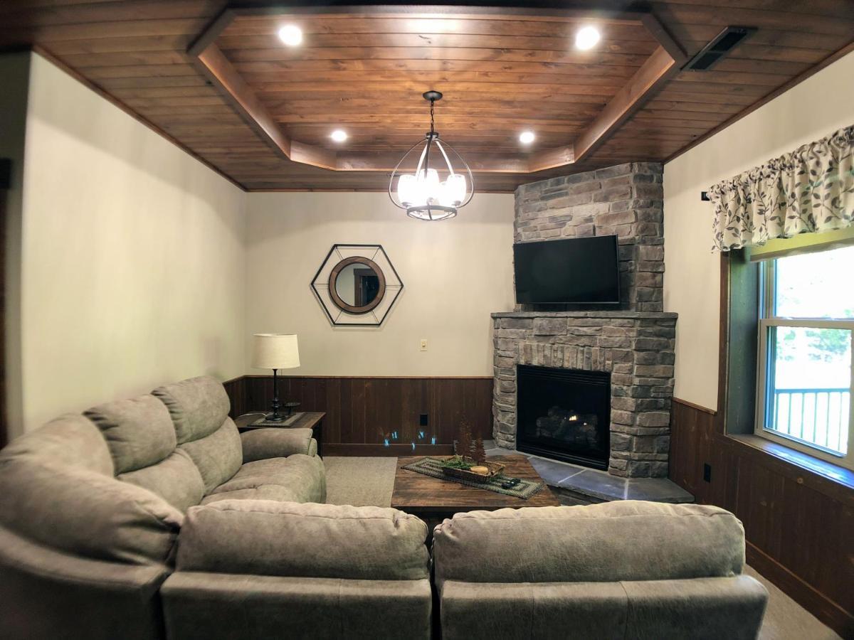 Sojourner's Lodge&Log Cabin Suites Dundee Extérieur photo