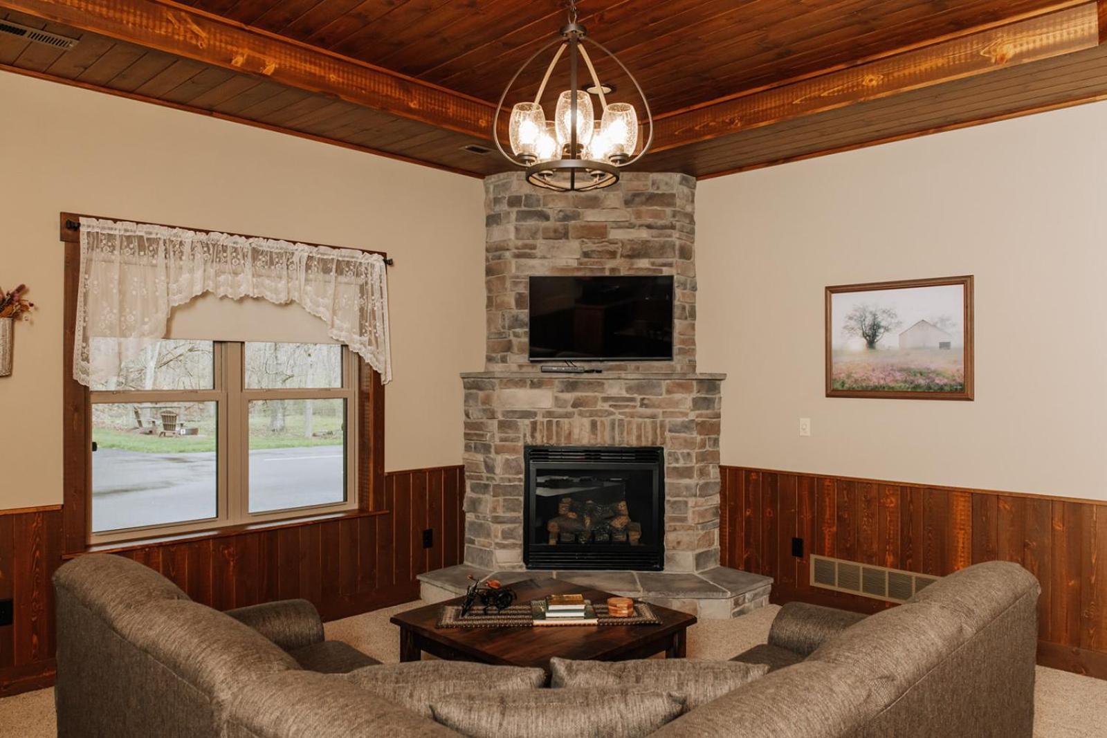 Sojourner's Lodge&Log Cabin Suites Dundee Extérieur photo